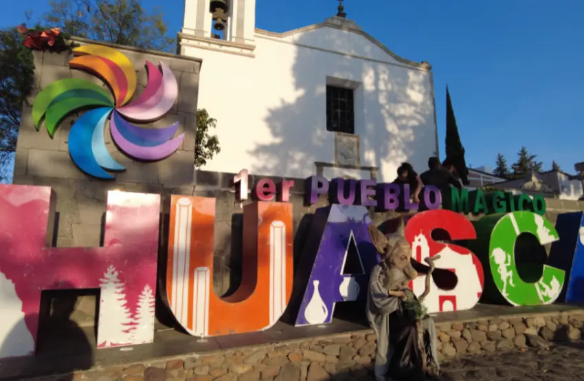 ▷La Iglesia de San Juan Bautista en Huasca, Hidalgo